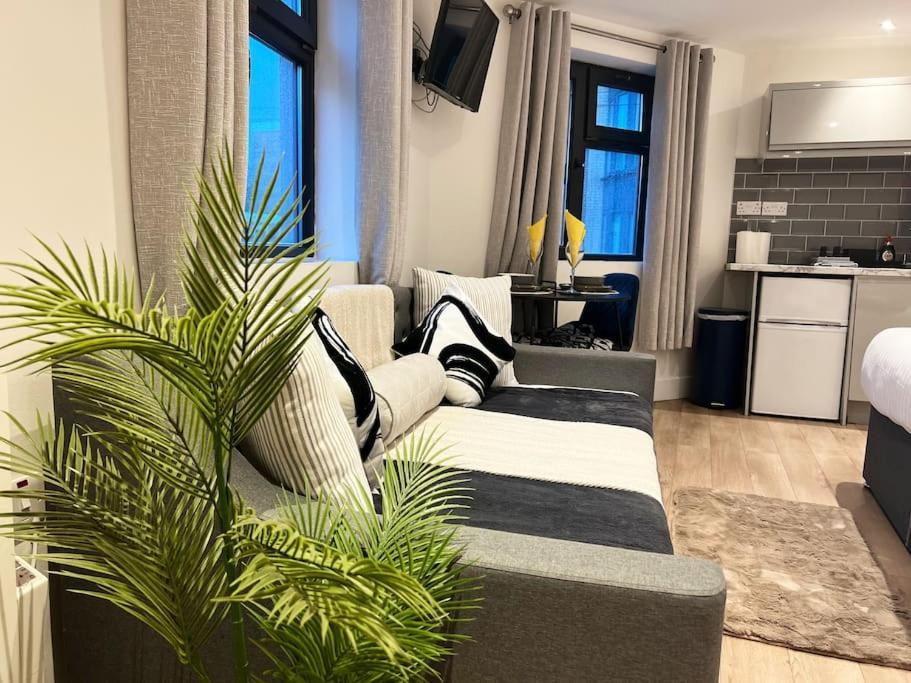 Master Suite In Central سوثامبتون المظهر الخارجي الصورة